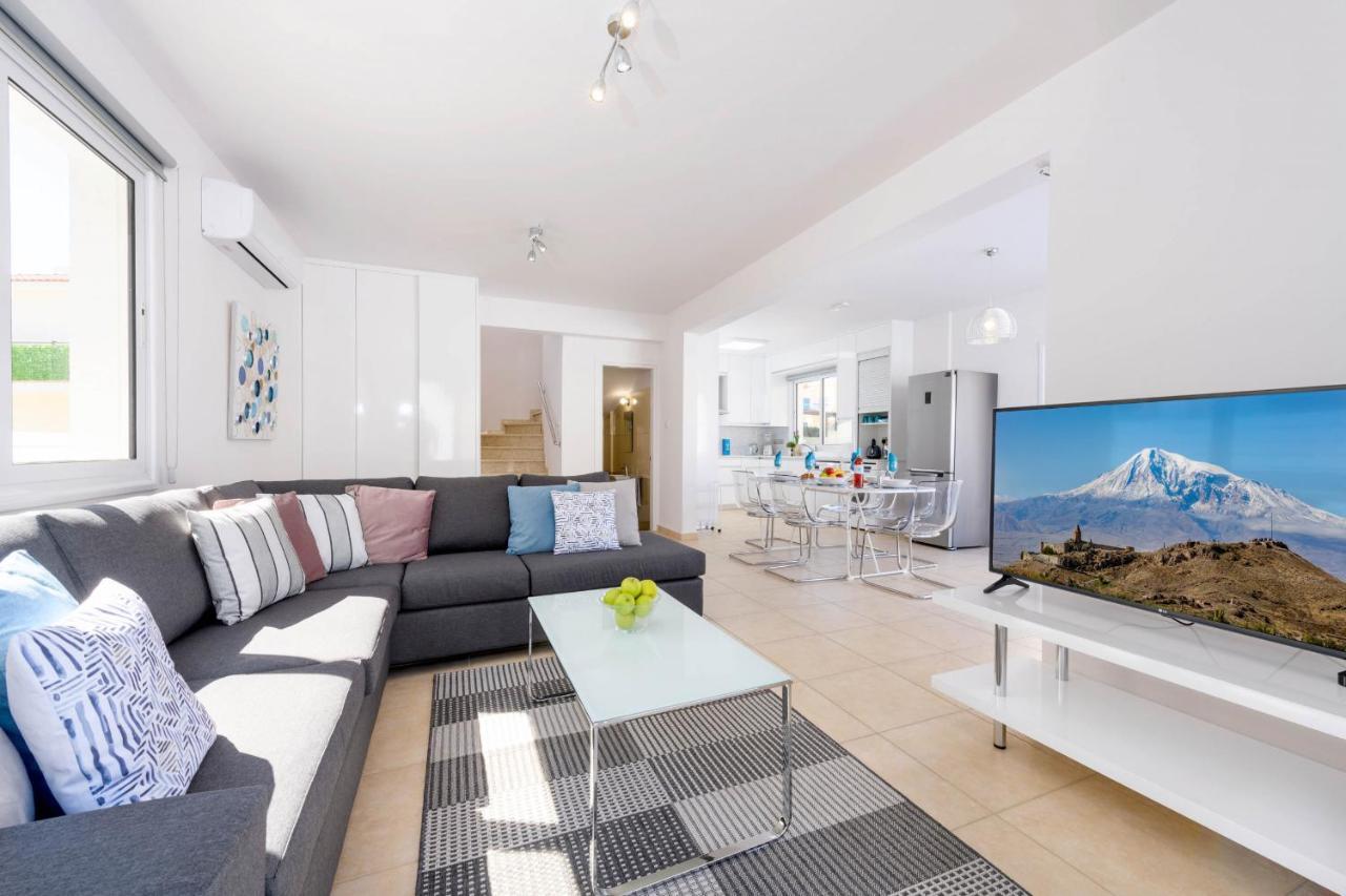 Villa Elaine Protaras Dış mekan fotoğraf